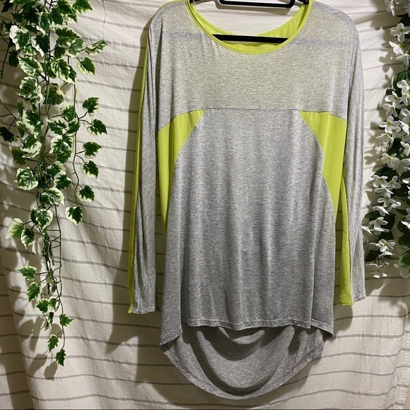 LUSH Long Sleeve Top with cut out back grey and neon yellow Size M - Picture 2 of 8